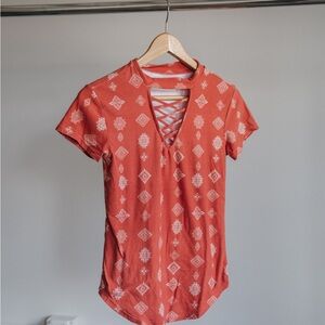 No Boundaries Terracotta V-Neck Top
